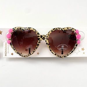 Retro Girls Heart Shape Sunglasses with Leopard Pattern and Roses